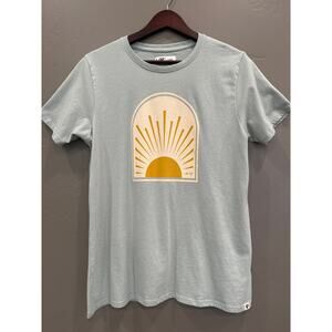 Liv Outdoor Rising Sun Graphic Flow T-shirt Sz Women's Large Cotton Tee NEW